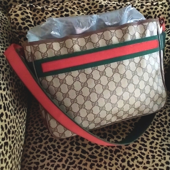 GUCCI⭐Authentic - Picture 2 of 16